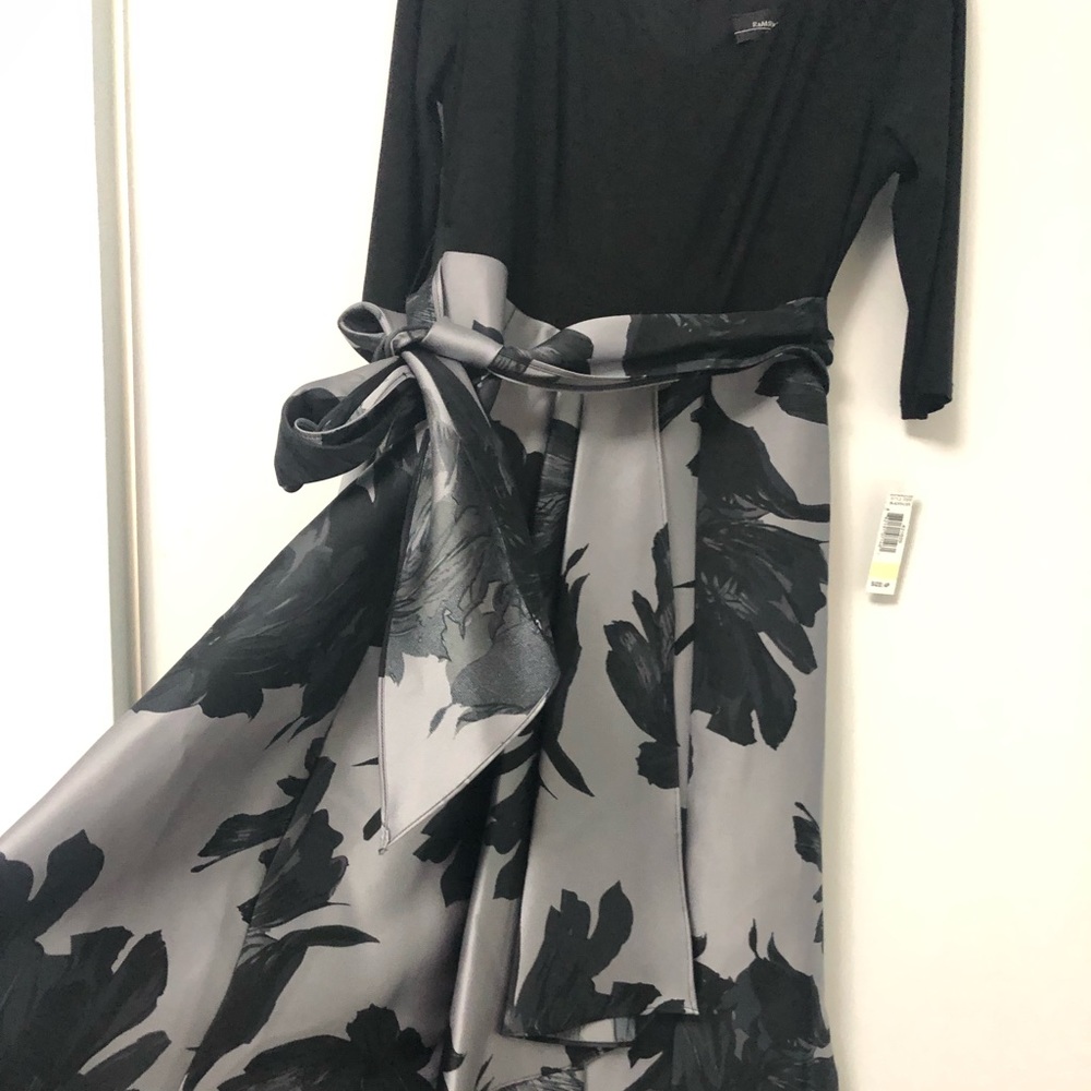 Cocktail dress R&M Richards